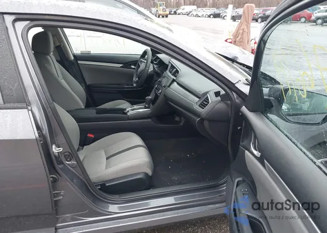 2018 Honda Civic Lx z USA, uszkodzony, nr VIN 19XFC2F5XJE044158